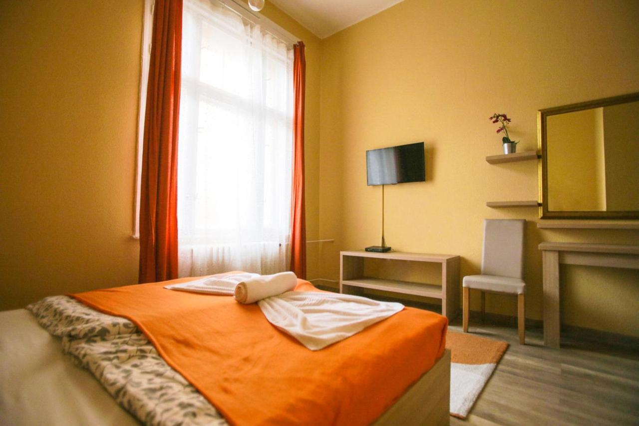 Goodmo House Pansiyon Budapeşte Dış mekan fotoğraf