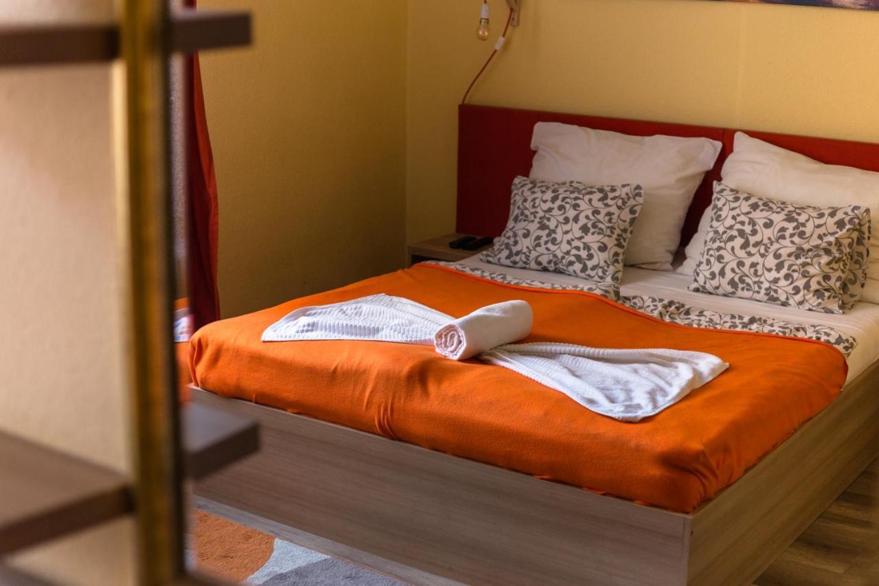 Goodmo House Pansiyon Budapeşte Dış mekan fotoğraf